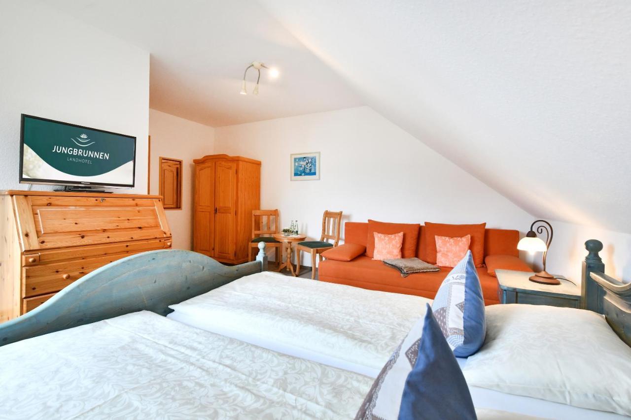 Landhotel Jungbrunnen Bad Brambach Dış mekan fotoğraf